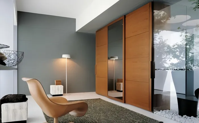 Деревянные двери для шкафа-купе от Gintereo. Заказать двери из дерева, шпона для встраиваемого шкафа в Москве, СПБ