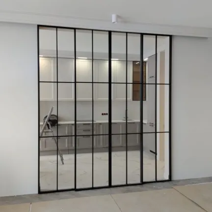 Раздвижная лофт перегородка из стекла Gintereo в интерьере. Купить, заказать межкомнатную прозрачную стеклянную перегородку