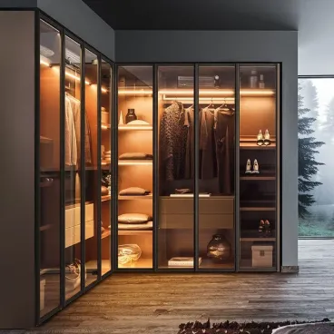 Стеклянные прозрачные двери для встроенного шкафа-купе Gintereo серии GLASS - купить под заказ в Москве, СПБ
